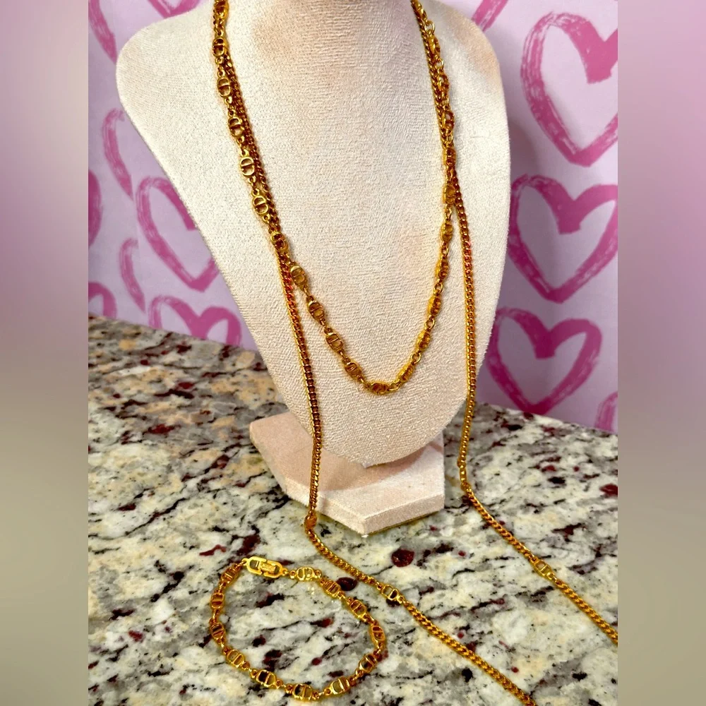 Rare Vintage Gold CD Logo Long Necklace - Picture 6 of 6